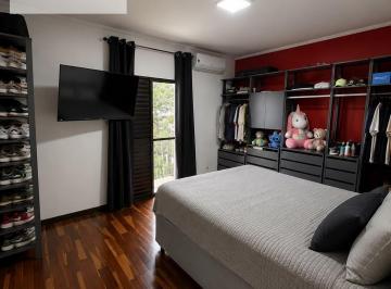 Casa · 180m² · 3 Quartos · 2 Vagas · Casa em Jardim das Vertentes - São Paulo