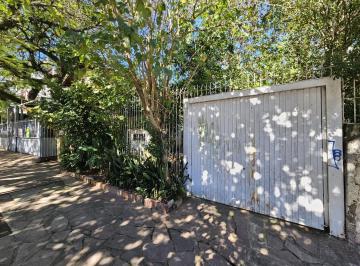 Casa · 172m² · 3 Quartos · 2 Vagas · Casa 03 dormitórios com suite e 02 vagas no Bairro Mont Serrat