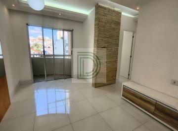 Apartamento · 60m² · 2 Quartos · 1 Vaga · Apartamento bem localizado, repleto de armários