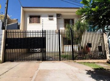 Casa · 114m² · 3 Quartos · 1 Vaga · VENDA | Sobrado, com 3 dormitórios em Vila Marumby, Maringá