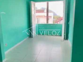 Apartamento · 27m² · 1 Quarto · Apartamento : / Residencial / Humaitá