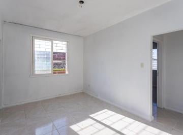Apartamento · 64m² · 2 Quartos · Apartamento no bairro Teresópolis de 2 dormitórios térreo com pátio