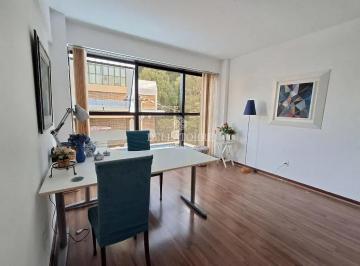Comercial · 33m² · Sala em Várzea, Teresópolis/RJ de 33m² à venda por R$ 310.000,00
