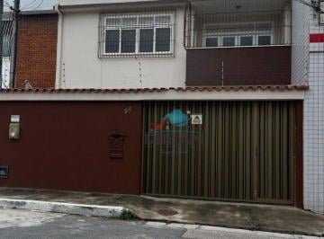 Casa · 180m² · 5 Quartos · 2 Vagas · Casa em Imbetiba, Macaé/RJ de 180m² 5 quartos à venda por R$ 880.000,00