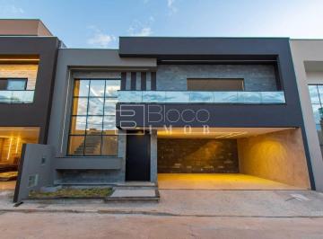 Casa · 390m² · Casa 4 suítes Arniqueiras com Elevador Escriturado
