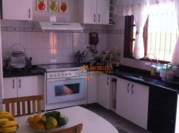 Casa · 185m² · 3 Quartos · 5 Vagas · Sobrado em Parque Continental II, Guarulhos/SP de 185m² 3 quartos à venda por R$ 700.000,00 ou para