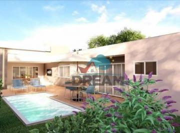 Casa de 3 quartos, Rio das Ostras · Casa em Jardim Miramar, Rio das Ostras/RJ de 200m² 3 quartos à venda por R$ 998.000,00