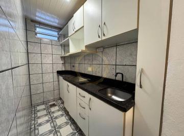 Casa · 40m² · 1 Quarto · 1 Vaga · Casa em Centro, Balneário Camboriú/SC de 40m² 1 quartos para locação R$ 2.500,00/mes