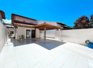 Casa · 117m² · 5 Quartos · 3 Vagas · Casa em Itaipu, Niterói/RJ de 117m² 5 quartos para locação R$ 5.000,00/mes