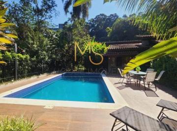 Casa · 320m² · 4 Quartos · 4 Vagas · Casa em Chácara dos Lagos, Carapicuíba/SP de 320m² 4 quartos à venda por R$ 3.000.000,00 ou para loc