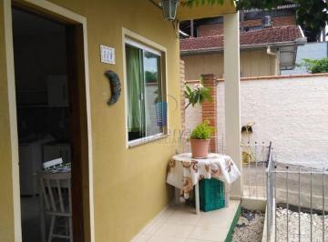 Apartamento · 27m² · 1 Quarto · Kitnet em Dom Bosco, Itajaí/SC de 27m² 1 quartos para locação R$ 2.200,00/mes