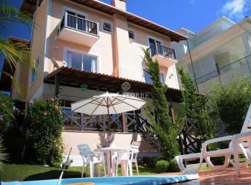 Casa de 4 quartos, Teresópolis · Casa em Várzea, Teresópolis/RJ de 297m² 4 quartos à venda por R$ 1.650.000,00 ou para locação R$ 8.5