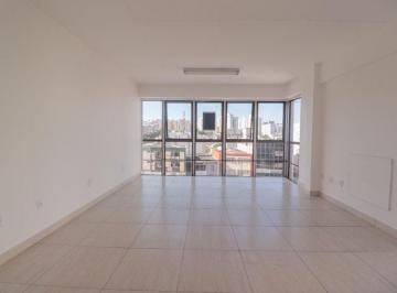 Comercial · 31m² · Sala em Passo da Areia, Porto Alegre/RS de 31m² para locação R$ 690,00/mes