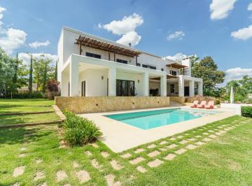 Casa · 629m² · 4 Quartos · 3 Vagas · Casa no condomínio Fazenda Vila Real para venda com 4 quartos, sendo 4 suítes, 629m²