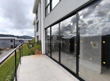 Casa · 127m² · 2 Quartos · 2 Vagas · Casa em Golfe, Teresópolis/RJ de 127m² 2 quartos à venda por R$ 920.000,00