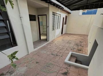Casa · 255m² · 3 Quartos · 2 Vagas · Casa em Barbosa, Marília/SP de 255m² 3 quartos para locação R$ 4.000,00/mes