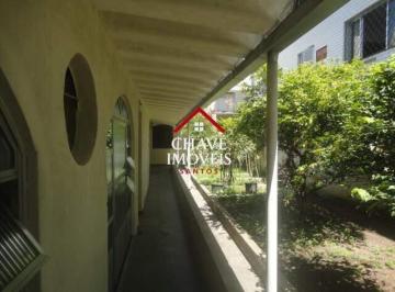 Casa · 840m² · 5 Vagas · Casa em Gonzaga, Santos/SP de 840m² para locação R$ 17.000,00/mes