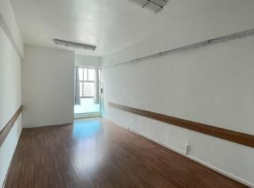 Comercial · 32m² · Conjunto em Centro, Rio de Janeiro/RJ de 0m² para locação R$ 100,00/mes