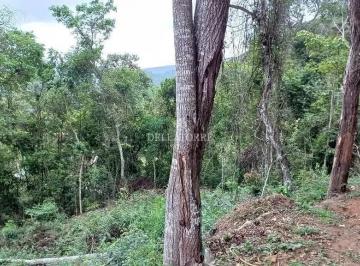 Terreno · 537m² · Terreno em Pessegueiros, Teresópolis/RJ de 537m² à venda por R$ 79.000,00