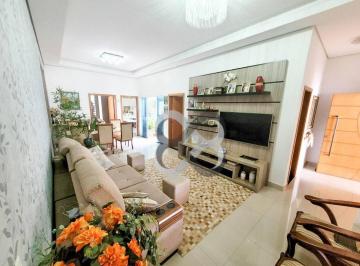 Casa · 220m² · 3 Quartos · 4 Vagas · Casa em Centro, Londrina/PR de 220m² 3 quartos à venda por R$ 1.680.000,00