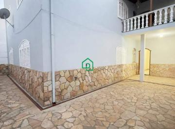 Apartamento · 200m² · 4 Quartos · 1 Vaga · Apartamento de 200 m² para aluguel no Bairro Rezende, com 4 quartos, 1 suíte, 02 salas, área gourmer