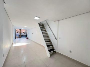 Comercial · 65m² · Loja comercial 65m para aluguel no Centro