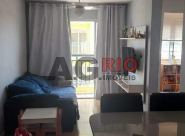 Apartamento · 46m² · 2 Quartos · 1 Vaga · APARTAMENTO À VENDA COM 2 QUARTOS EM CAMPINHO