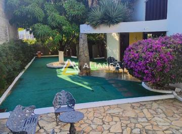 CASA À VENDA COM 03 QUARTOS,SENDO 02 SUÍTES NO BAIRRO COROA DO MEIO EM ARACAJU SERGIPE. · CASA À VENDA COM 03 QUARTOS,SENDO 02 SUÍTES NO BAIRRO COROA DO MEIO EM ARACAJU SERGIPE.