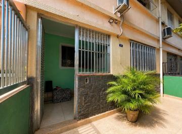 Casa · 101m² · 3 Quartos · 1 Vaga · Sobrado em Ponta da Praia, Santos/SP de 101m² 3 quartos à venda por R$ 690.000,00