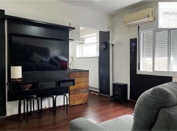 uxvgt1lqcw7aquu5qpgs0pnsfxrs · Apartamento à venda - em Menino Deus