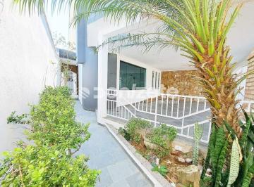 Casa · 187m² · 3 Quartos · 3 Vagas · Sobrado residencial com 3 quartos e 3 vagas em Vila Gilda, Santo André