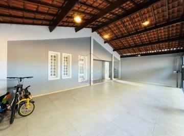 Casa · 285m² · 3 Quartos · 4 Vagas · Casa de 3 dormitórios c/ suíte 144 m² - Vila Industrial - São José dos Campos/SP