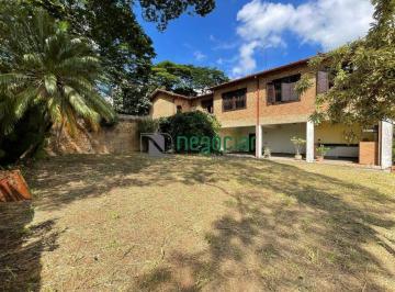 Casa · 324m² · 4 Quartos · 2 Vagas · Casa 4 Quartos com 1.656m² de Terreno na Região Central de Betim