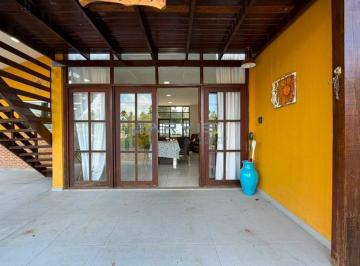 Casa · 267m² · 5 Quartos · 3 Vagas · Vendo casa no Residencial Angra de Ipioca com 5 quartos por R$1.600.000,00