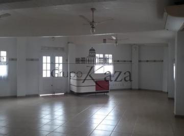 Comercial · 220m² · Ponto Comercial ideal para Padaria ou  Restaurante