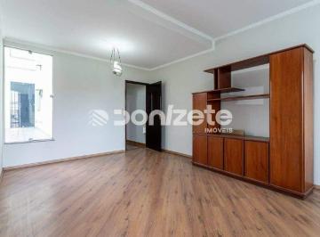 Casa · 262m² · 3 Quartos · 5 Vagas · Casa com 3 quartos, 5 vagas à venda no Jardim Santo Antônio com R$ 735 mil aceita financiamento