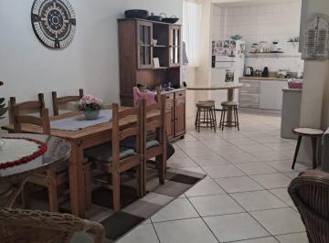 872f6f1b-32e4-45c6-b0f0-422130210362 · Apartamento para venda em Centro com 3 quartos, sendo 1 suíte, 106m²
