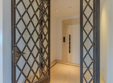 3f8d48a0-cbd7-4c0e-a0ea-c520a9bb21e6 · Apartamento para venda em Vila Sônia com 4 quartos, sendo 3 suítes, 377m²