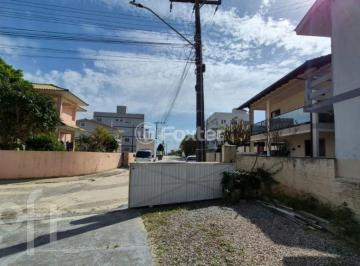 83dae900 · Casa, 6 dormitórios, 208 m², em Pinheira (Ens Brito)