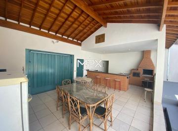 Casa · 45m² · 4 Vagas · Edícula à venda no bairro Conceição em Piracicaba.