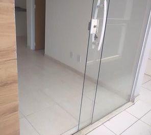 img0 · Apartamento com 1 Quarto(s) e 1 banheiro(s) para Alugar, 52 m² por R$ 950 / Mês