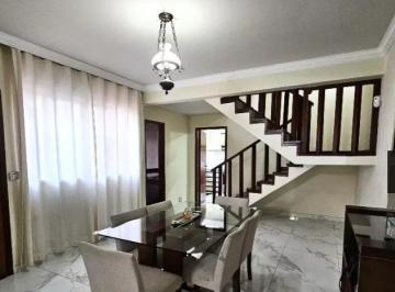 Casa · 211m² · 4 Quartos · 3 Vagas · Casa para venda em Castelo de 211.00m² com 4 Quartos, 2 Suites e 3 Garagens