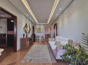 Casa · 4m² · 3 Quartos · 3 Vagas · Casa para venda em Copacabana de 3.60m² com 3 Quartos, 1 Suite e 3 Garagens