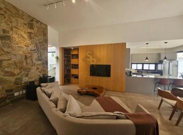 Casa · 490m² · 3 Quartos · 4 Vagas · Casa térrea alto padrão mobiliada e equipada à venda e para locação no Alphaville 2, em Ribeirão Pre
