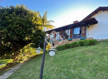 Casa · 2500m² · 9 Quartos · 3 Vagas · Propriedade de Alto Padrão com 2.500 m² Construídos em 6.000 m² de Terreno — Teresópolis