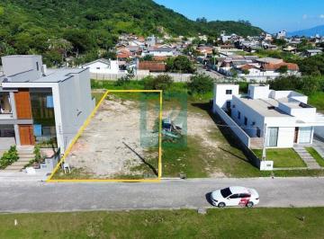 Terreno · 724m² · Oportunidade!! Lote em Condominío Fechado em Bombinhas/SC