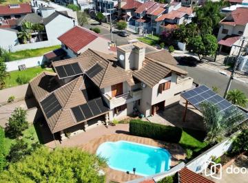 0od63fam6xcgc4olpu2bmqzrovym · Casa à venda - em Moinhos de Vento
