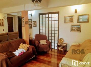 Casa · 340m² · 3 Quartos · Casa com 3 dormitórios no bairro Tristeza