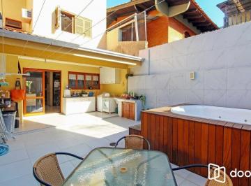Casa · 286m² · 3 Quartos · 3 Vagas · Ampla casa com 3 dormitórios , patio com jacuzzi, Villa Ipiranga