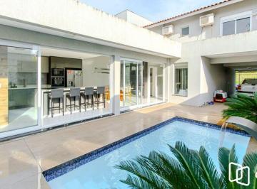 Casa · 217m² · 3 Quartos · 2 Vagas · Casa |3 Dorm| Piscina |Ambientes integrados| 217m²| Verdes Campos| Porto Alegre